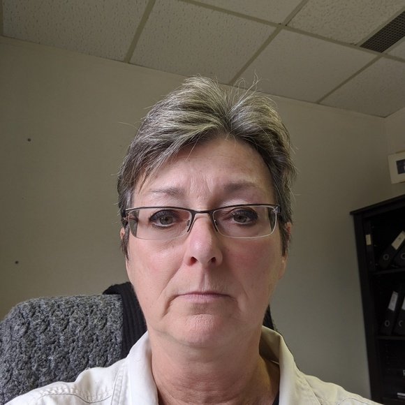 Meet your Posher, Sally - Picture 1 of 1